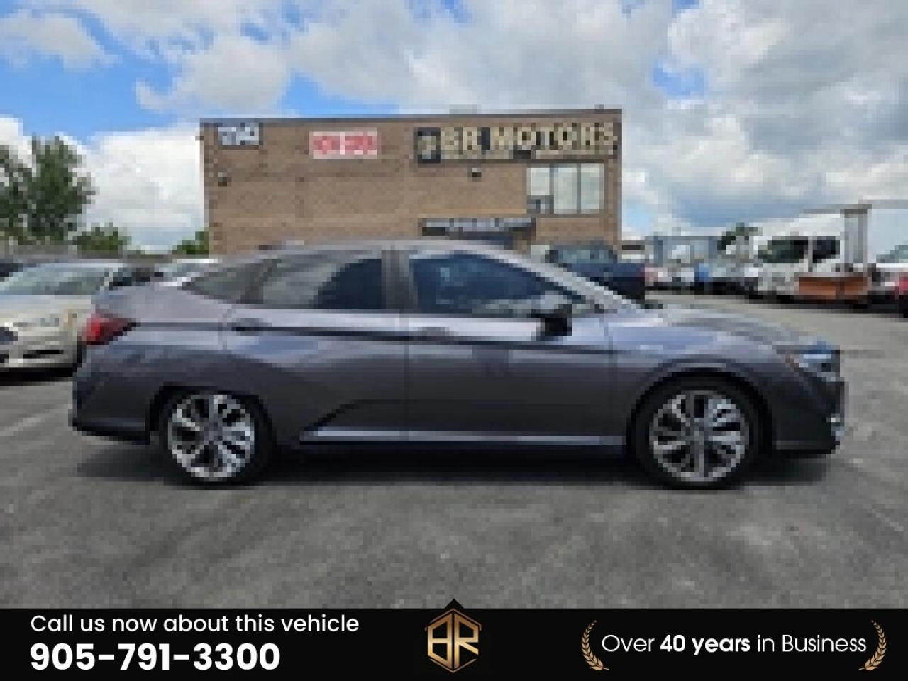 2019 Honda Clarity Plug-In Hybrid Photo3