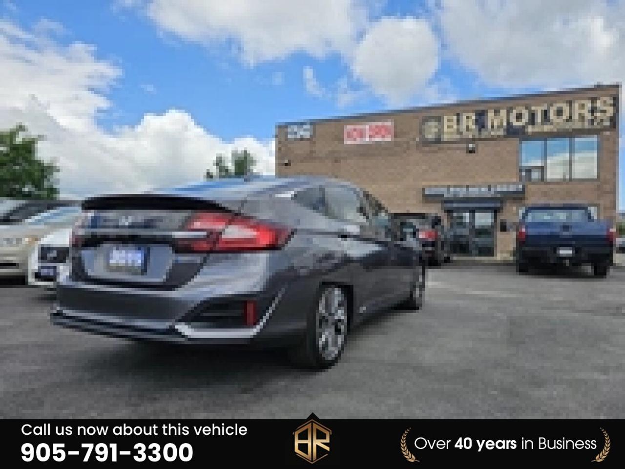 2019 Honda Clarity Plug-In Hybrid | No Accidents Reported Photo