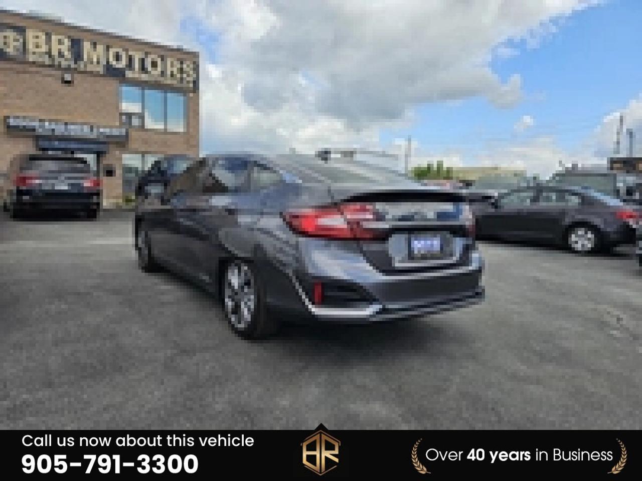 2019 Honda Clarity Plug-In Hybrid | No Accidents Reported Photo