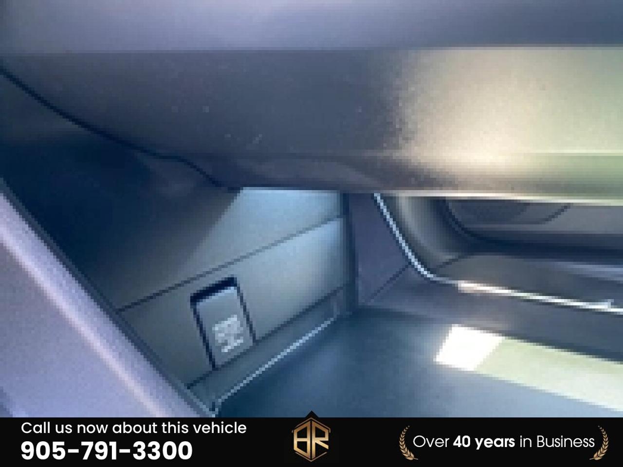 2019 Honda Clarity Plug-In Hybrid | No Accidents Reported Photo