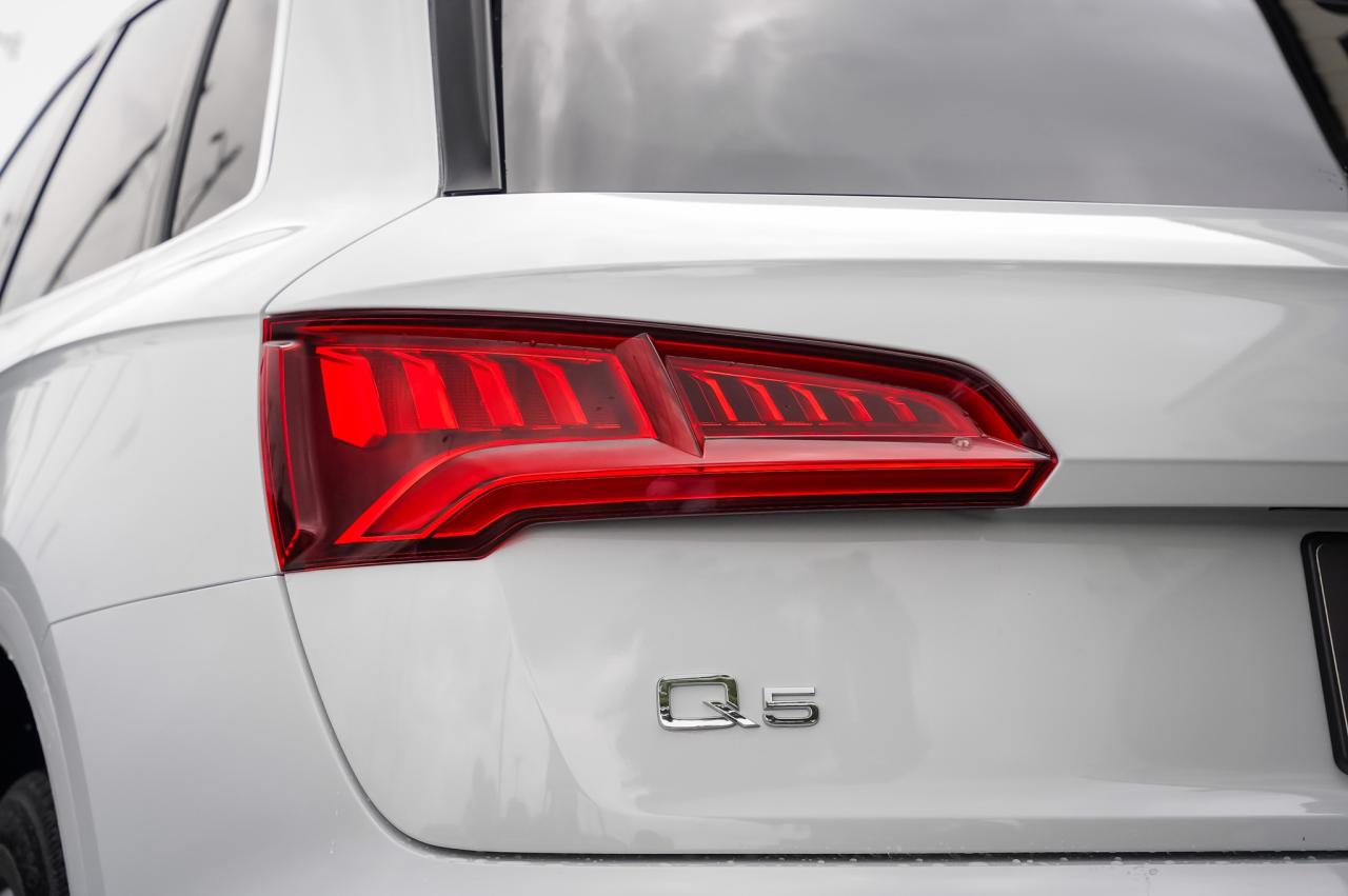 2020 Audi Q5 Premium Plus Photo