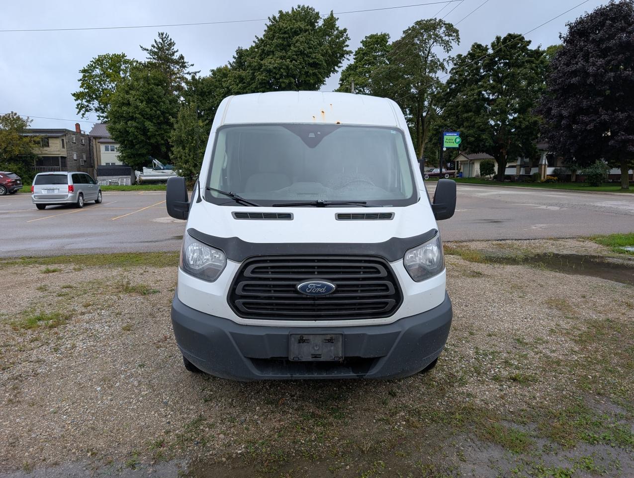 2017 Ford Transit 250 MR VAN Photo