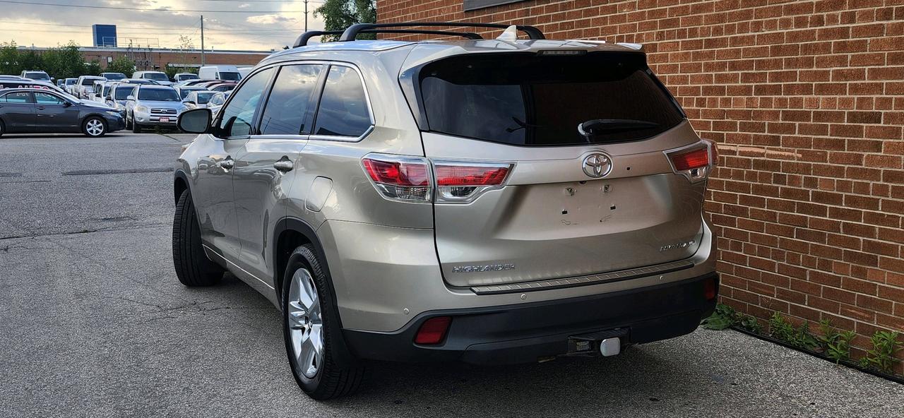 2016 Toyota Highlander AWD 4DR LIMITED Photo