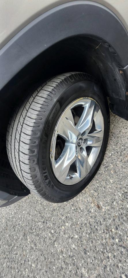 2016 Toyota Highlander AWD 4DR LIMITED Photo