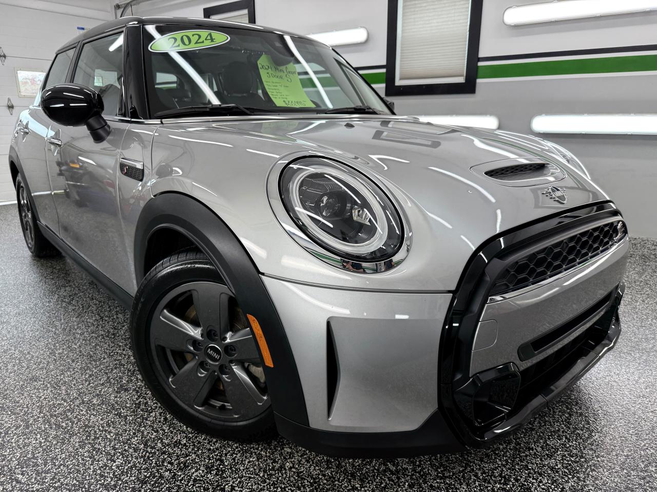 Used 2024 MINI Cooper S Cooper S for sale in Hilden, NS