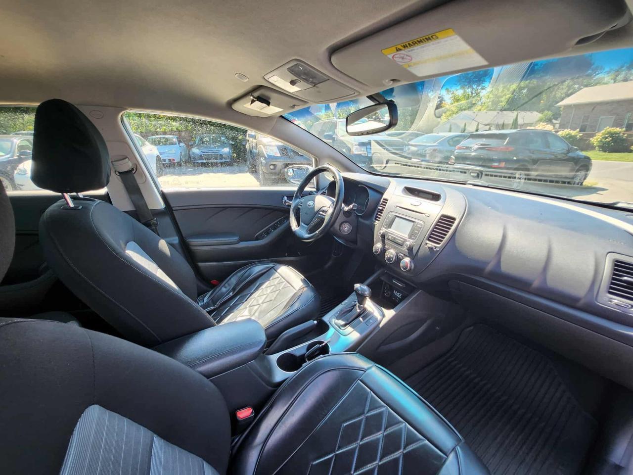 2016 Kia Forte EX - Photo #11