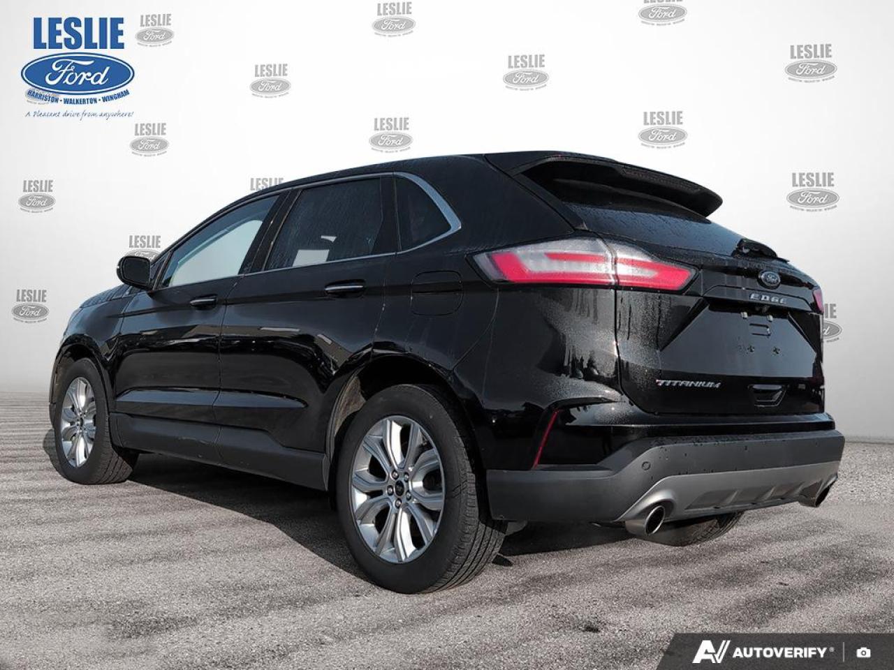 2023 Ford Edge Titanium AWD Photo