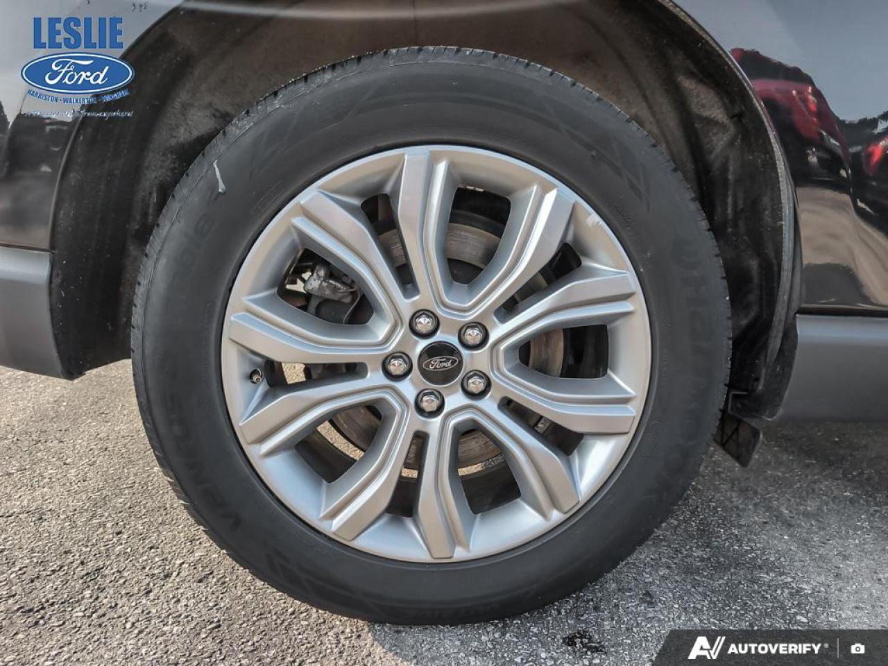 2023 Ford Edge Titanium AWD Photo