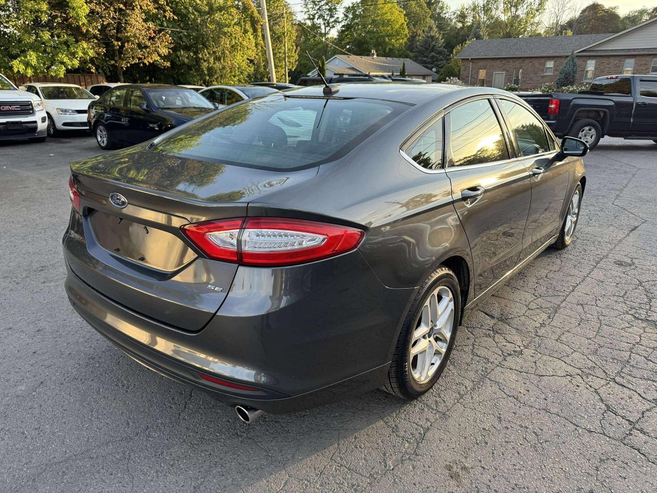 2015 Ford Fusion 4dr Sdn SE FWD - Photo #7