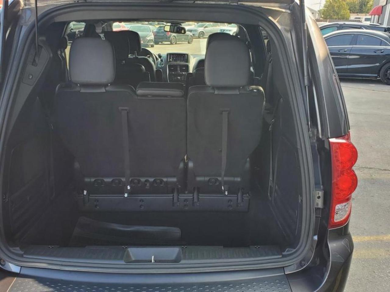 2019 Dodge Grand Caravan GT-LEATHER-DVD-NAVIGATION-PWR SLIDING DOORS & GATE - Photo #23