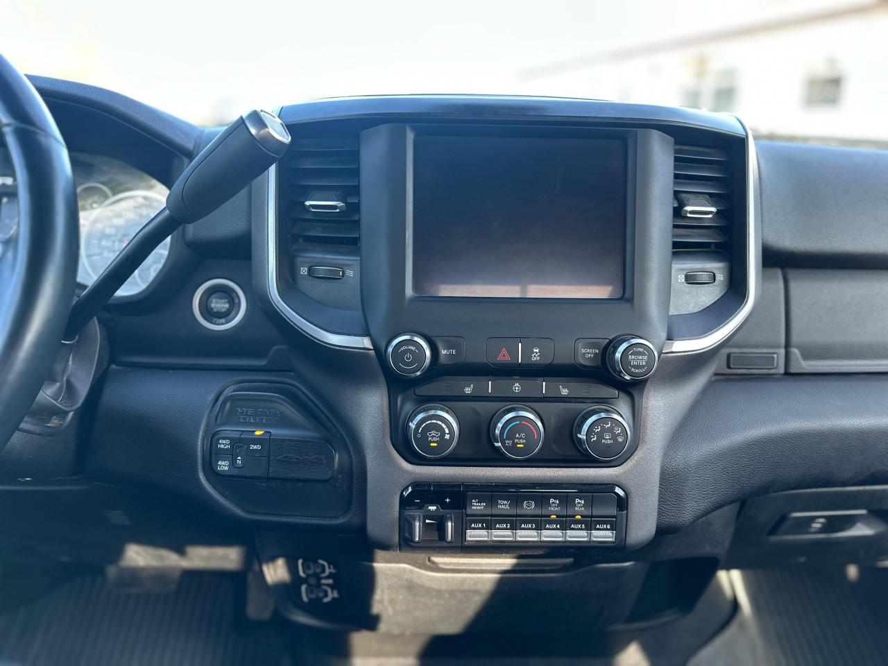 2022 RAM 2500 BIG HORN REG CAB 4X4 W/NEW A/T TIRES Photo5