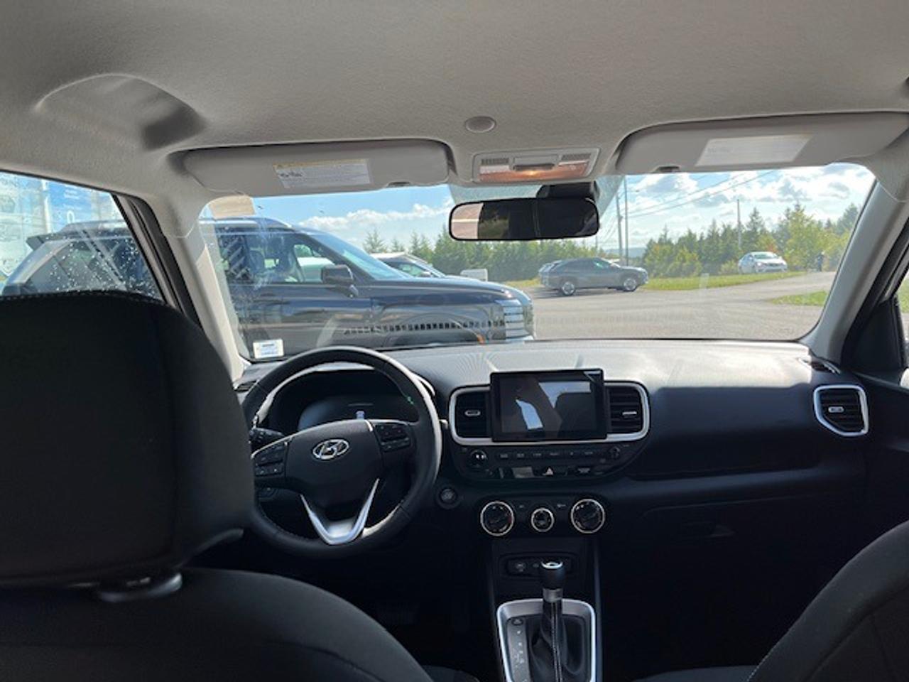 2025 Hyundai Venue PREFERRED Photo