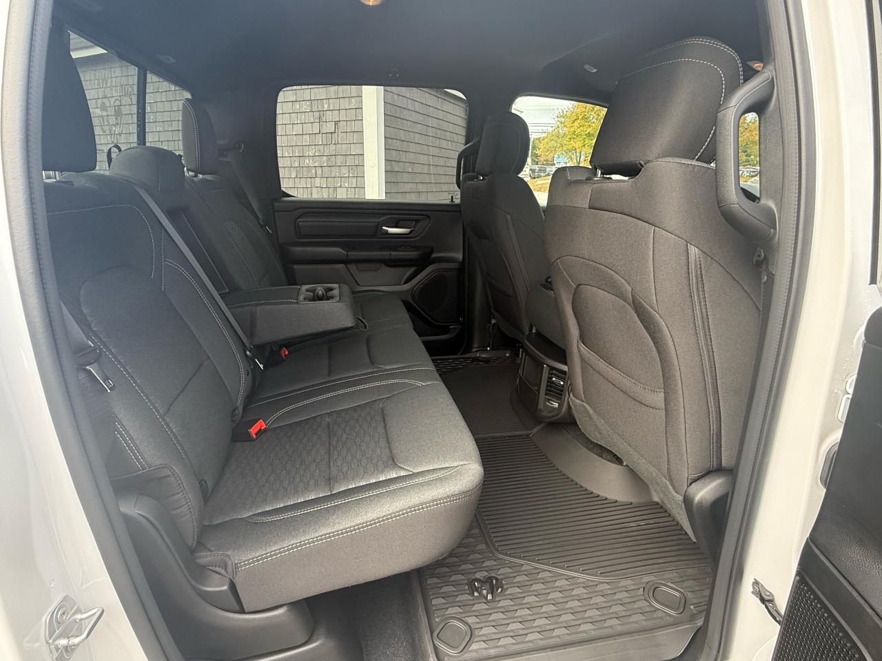 2026 RAM 1500 Warlock 4x4 Crew Cab 5'7" Box Photo14