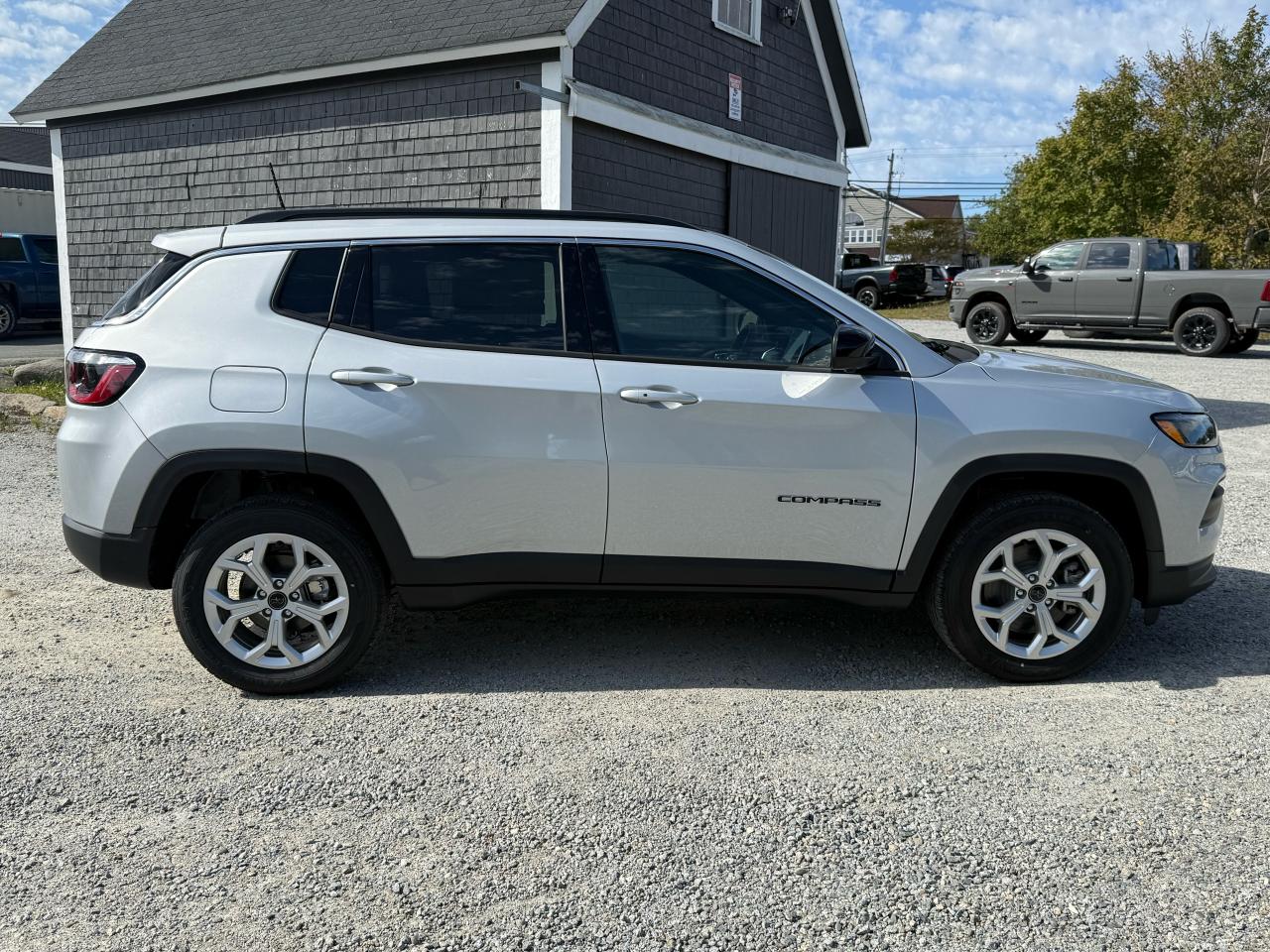 2025 Jeep Compass NORTH 4X4 Photo25