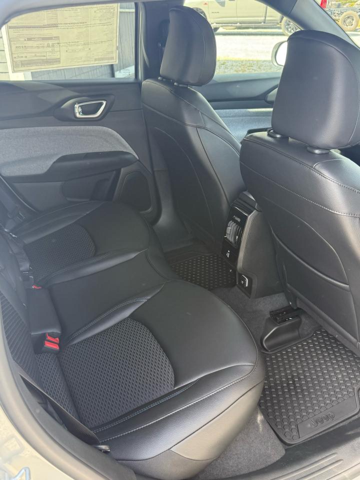 2025 Jeep Compass NORTH 4X4 Photo18