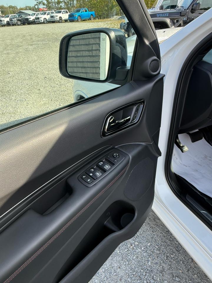 2026 Dodge Durango GT PLUS AWD Photo33