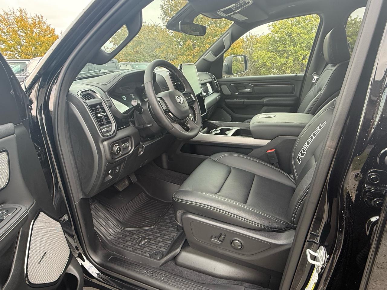 2026 RAM 1500 Rebel 4x4 Crew Cab 5'7" Box Photo35