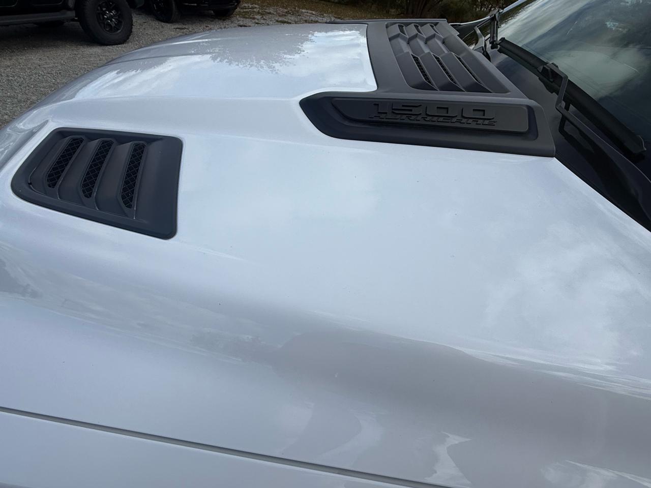 2026 RAM 1500 Laramie 4x4 Crew Cab 5'7" Box Photo10