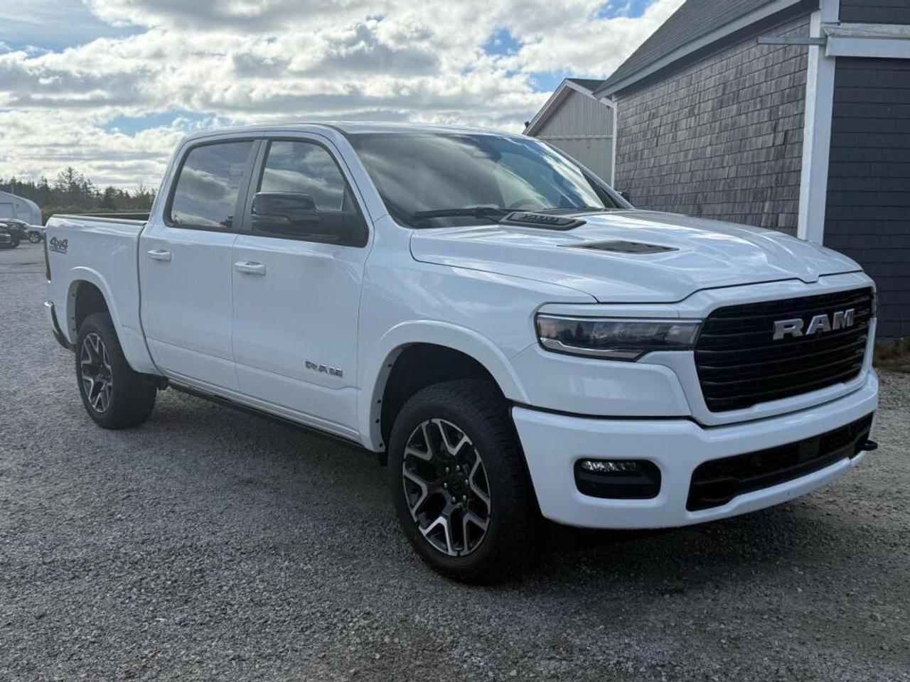 2026 RAM 1500 Laramie Photo