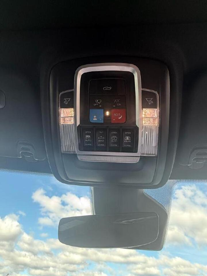 2026 RAM 1500 Laramie Photo