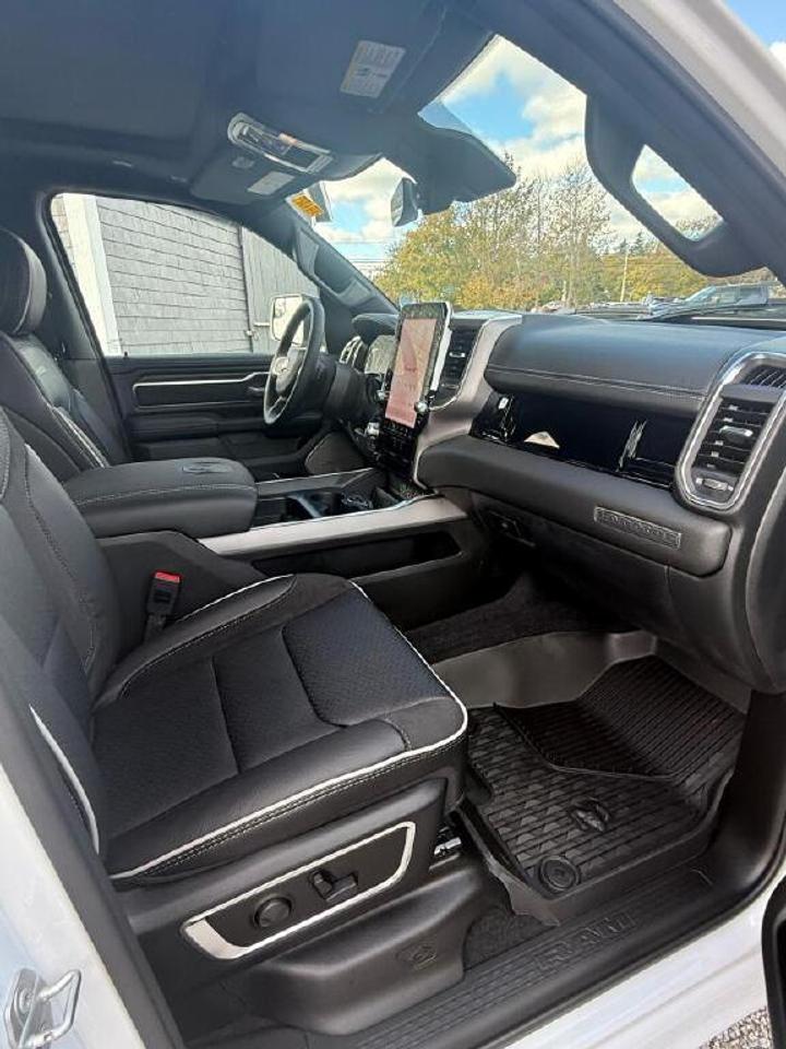 2026 RAM 1500 Laramie Photo
