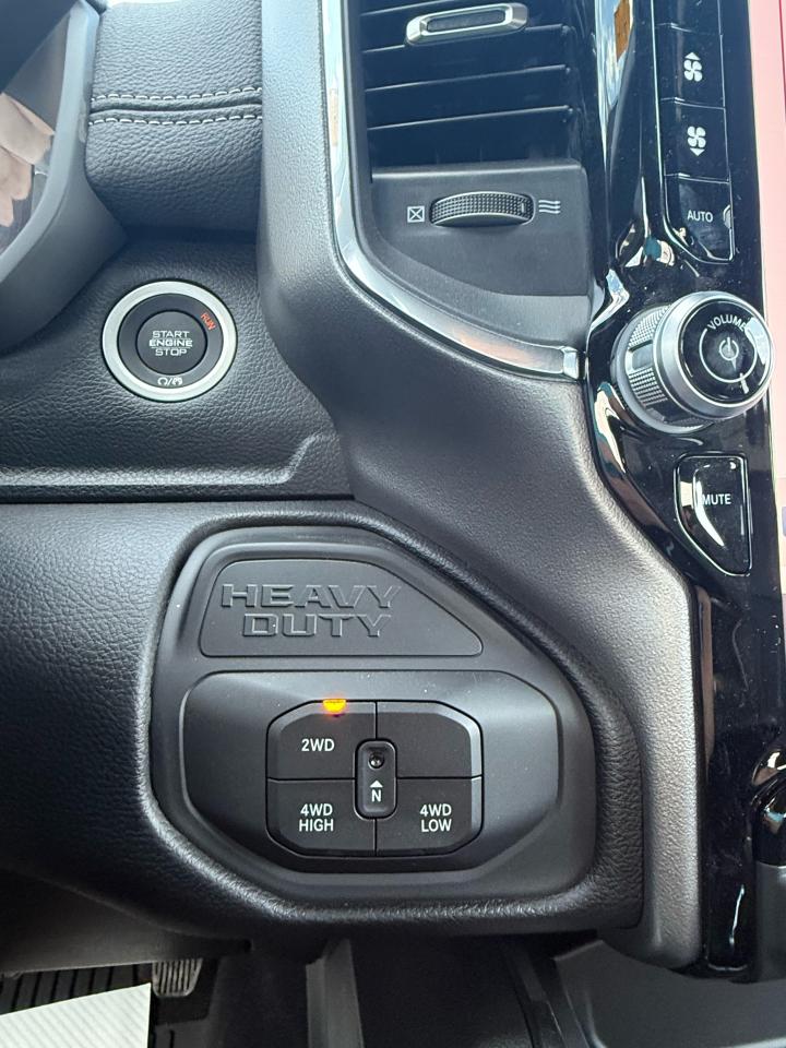 2026 RAM 2500 Laramie 4x4 Crew Cab 6'4" Box Photo45