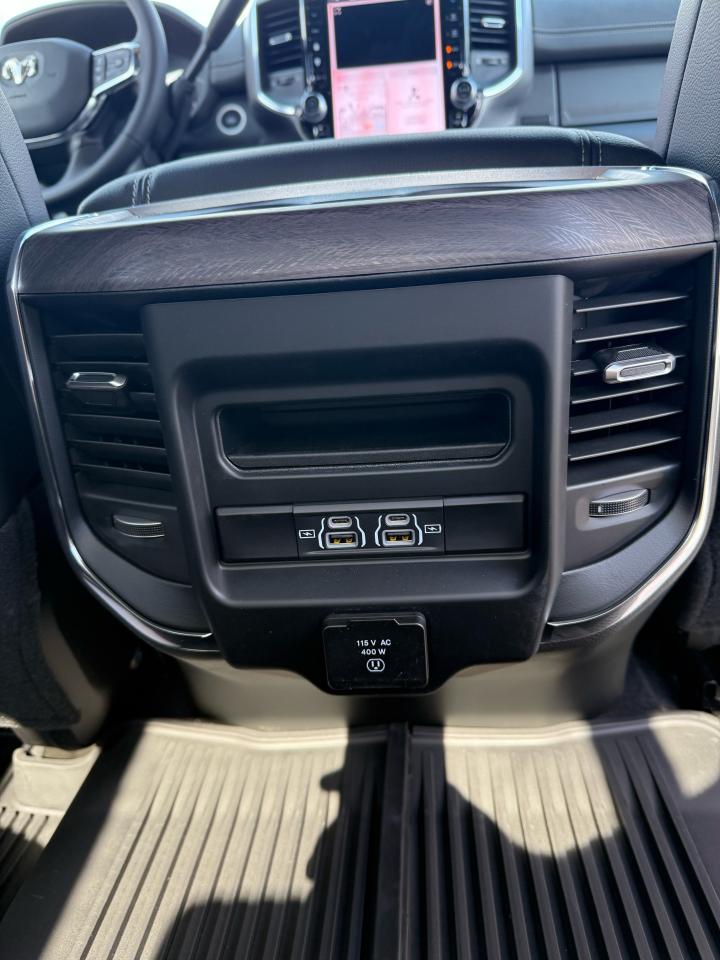 2026 RAM 2500 Laramie 4x4 Crew Cab 6'4" Box Photo24