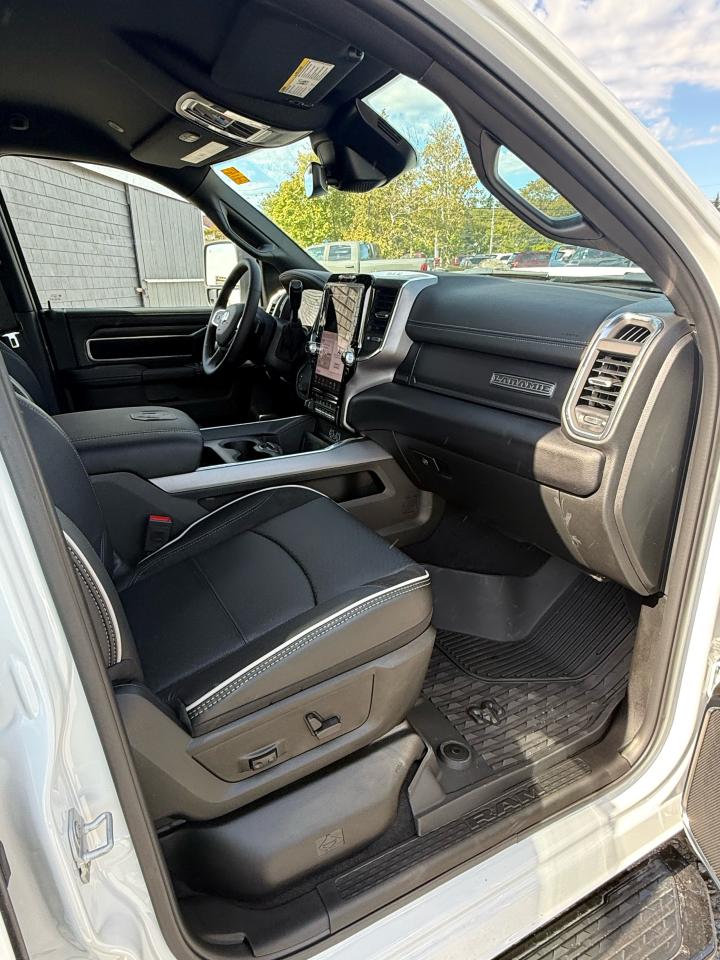 2026 RAM 2500 Laramie 4x4 Crew Cab 6'4" Box Photo48