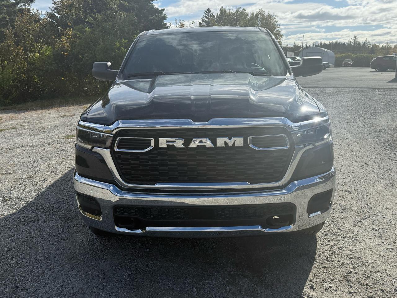 2025 RAM 1500 Tradesman 4x4 Crew Cab 5'7" Box Photo2