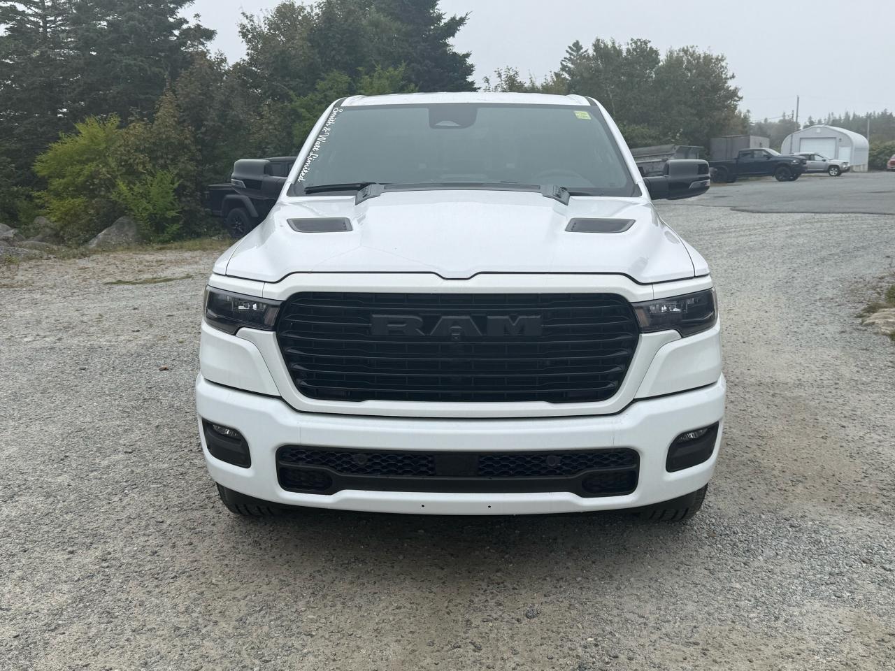 2025 RAM 1500 SPORT 4X4 CREW CAB 5'7" BOX Photo2