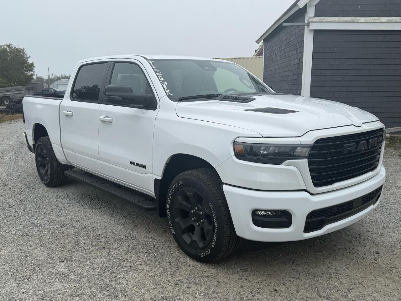 2025 RAM 1500 SPORT 4X4 CREW CAB 5'7" BOX Photo24