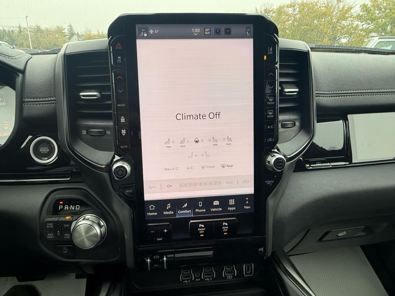 2025 RAM 1500 SPORT 4X4 CREW CAB 5'7" BOX Photo36