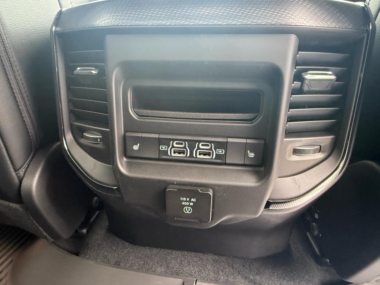 2025 RAM 1500 SPORT 4X4 CREW CAB 5'7" BOX Photo19