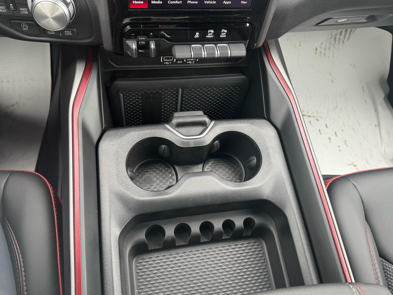 2025 RAM 1500 Rebel 4x4 Crew Cab 5'7" Box Photo18