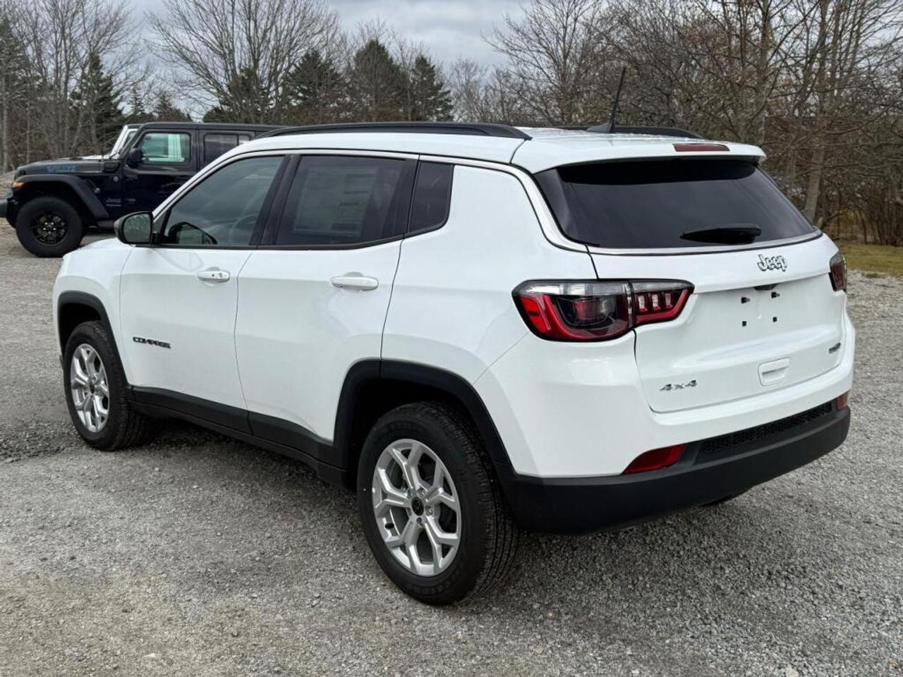 2026 Jeep Compass NORTH Photo