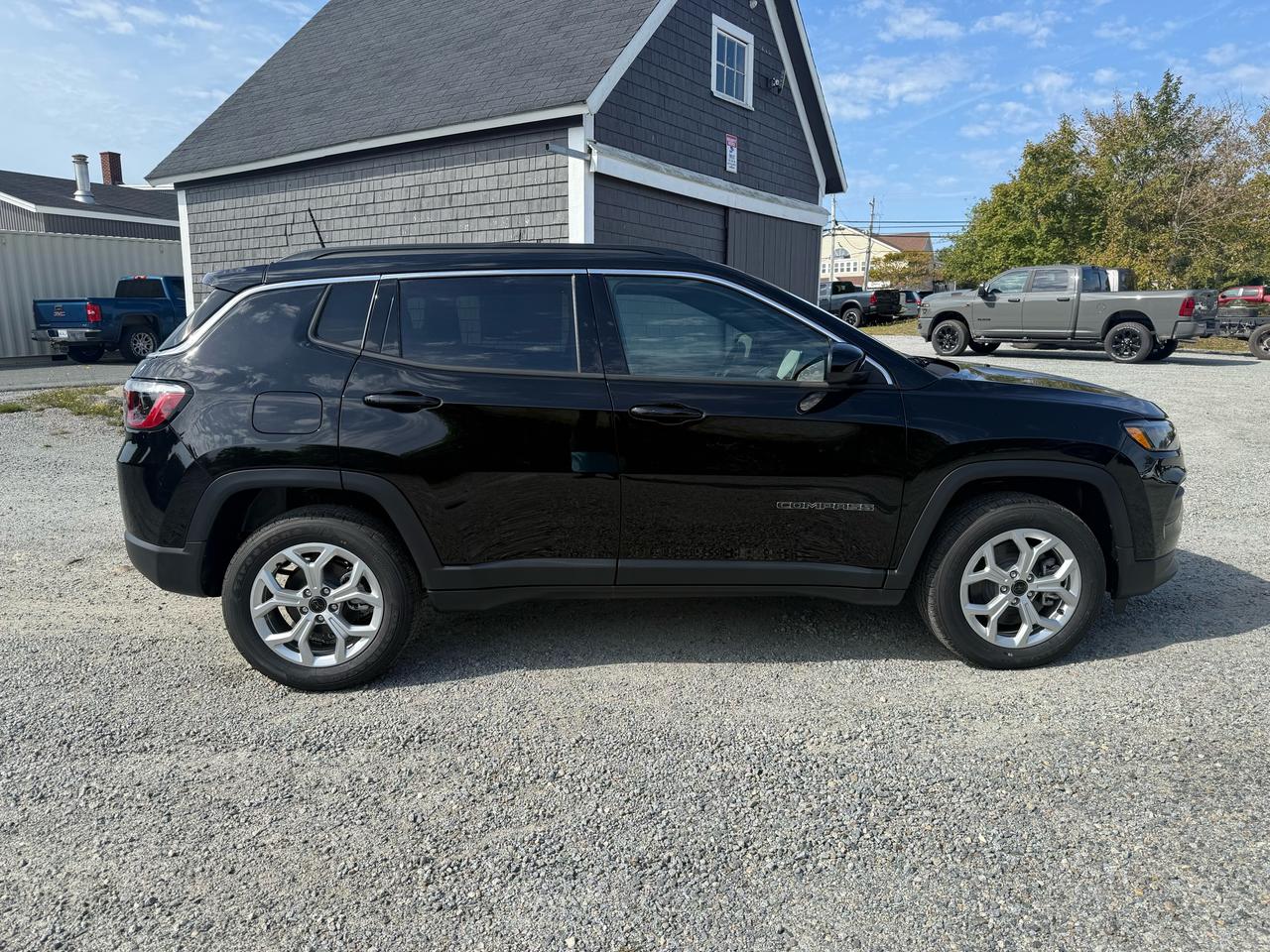 2026 Jeep Compass NORTH Photo