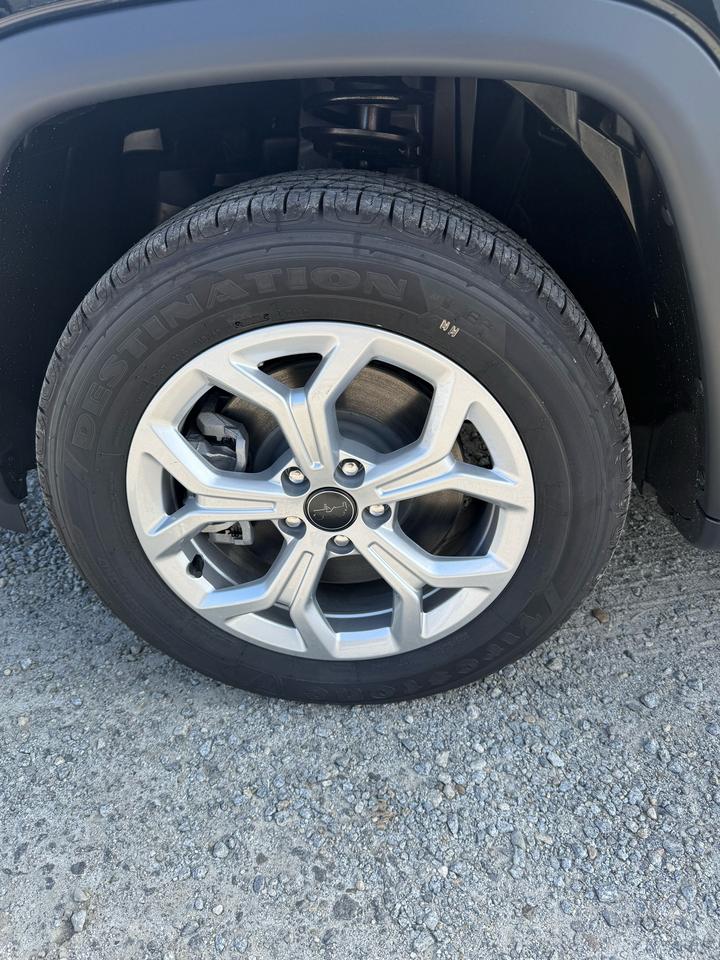 2026 Jeep Compass NORTH Photo