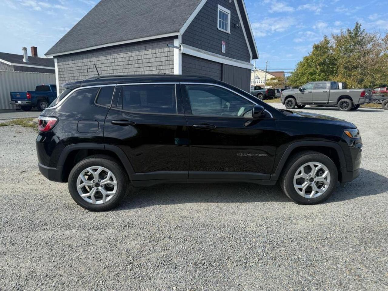 2026 Jeep Compass NORTH Photo
