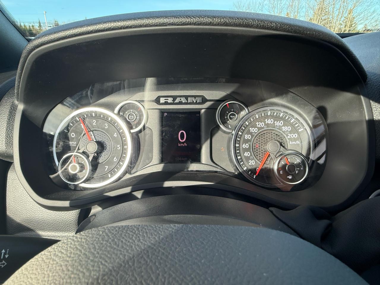 2026 RAM 2500 BIG HORN 4X4 REG CAB 8' BOX Photo32