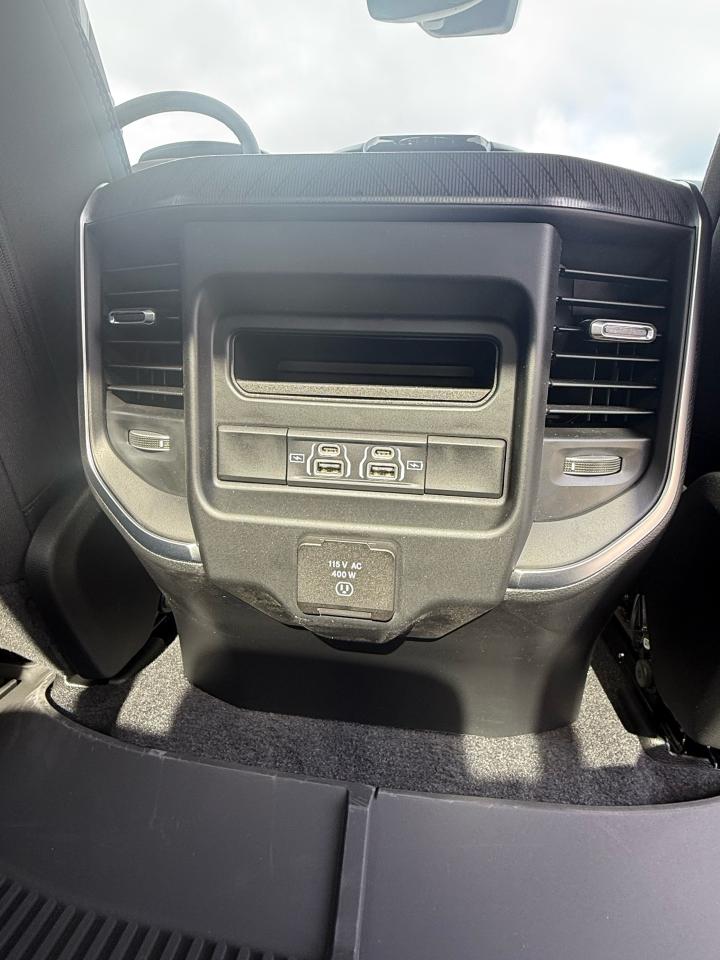 2025 RAM 1500 Big Horn 4x4 Crew Cab 5'7" Box Photo20