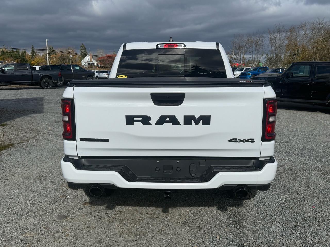 2025 RAM 1500 Big Horn 4x4 Crew Cab 5'7" Box Photo28
