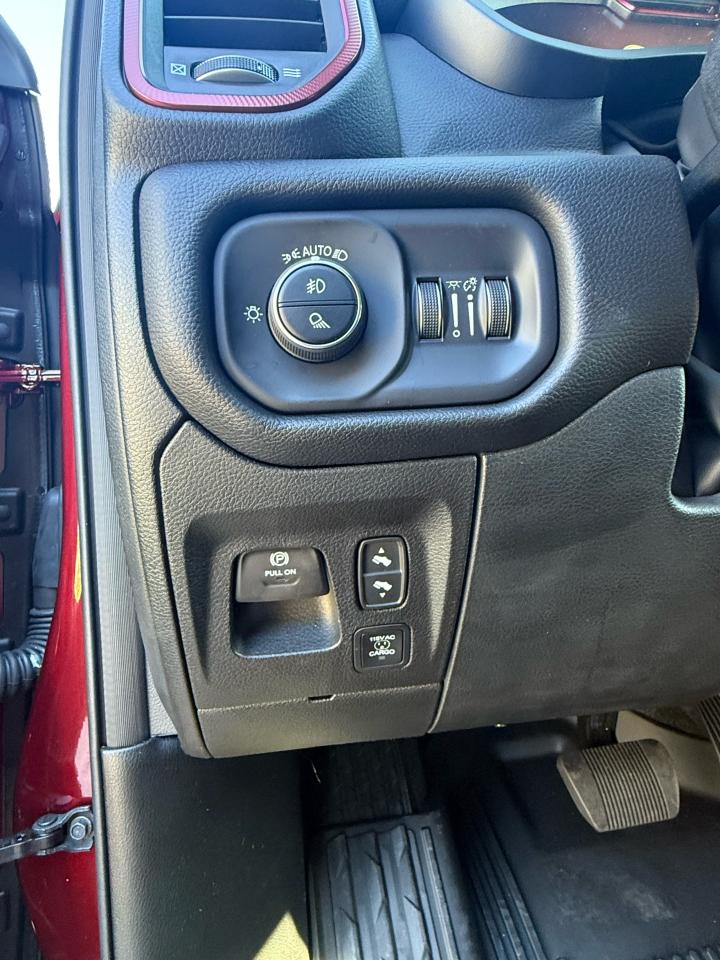 2026 RAM 1500 Rebel 4x4 Crew Cab 5'7" Box Photo36