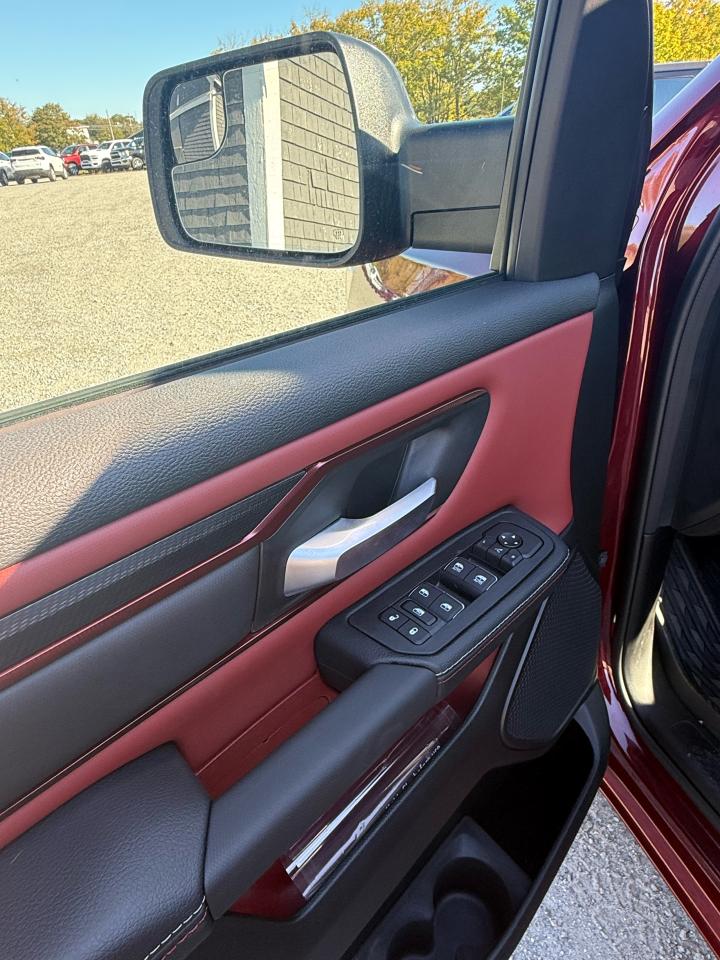 2026 RAM 1500 Rebel 4x4 Crew Cab 5'7" Box Photo11