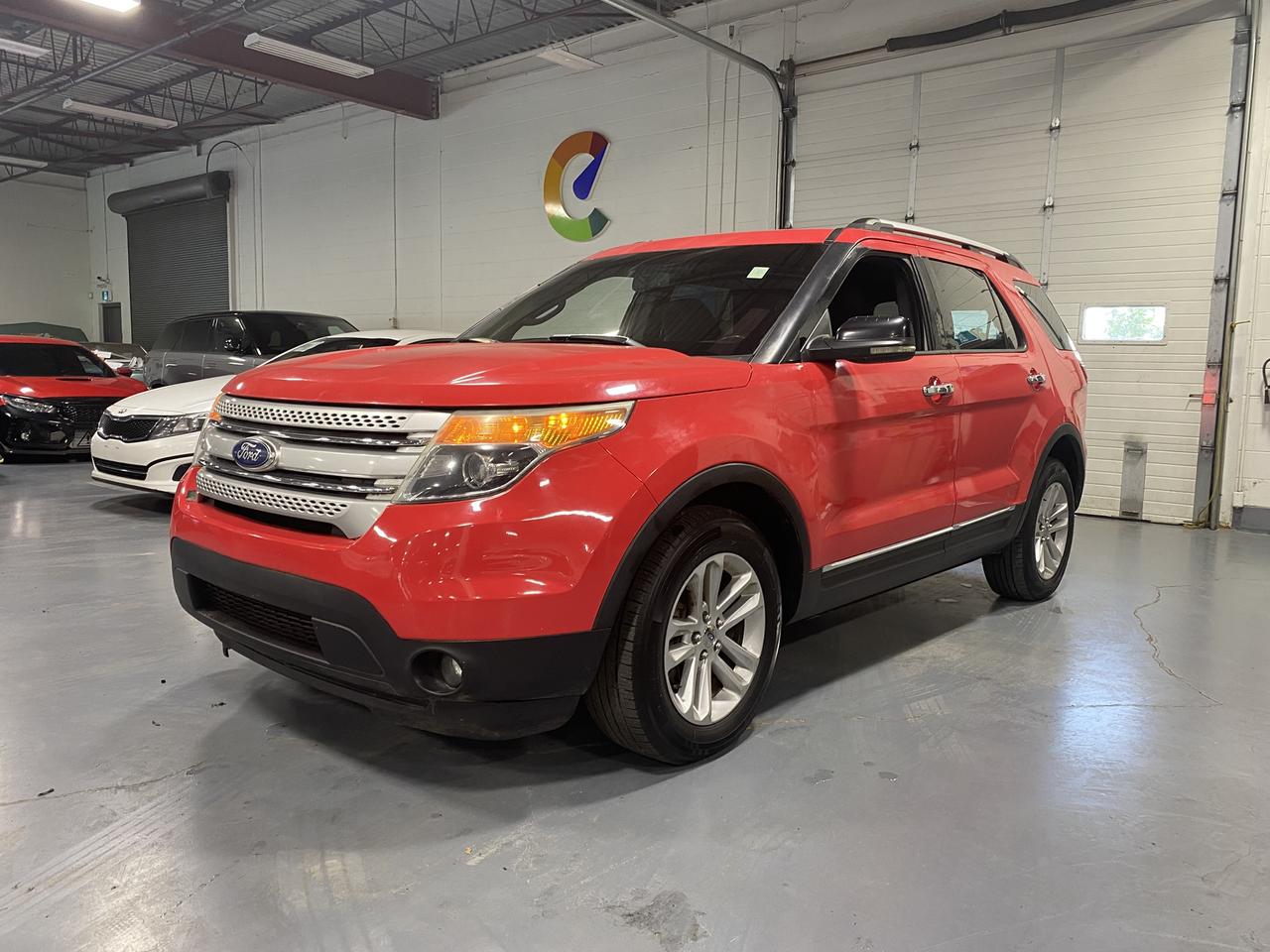 2011 Ford Explorer XLT - Photo #1