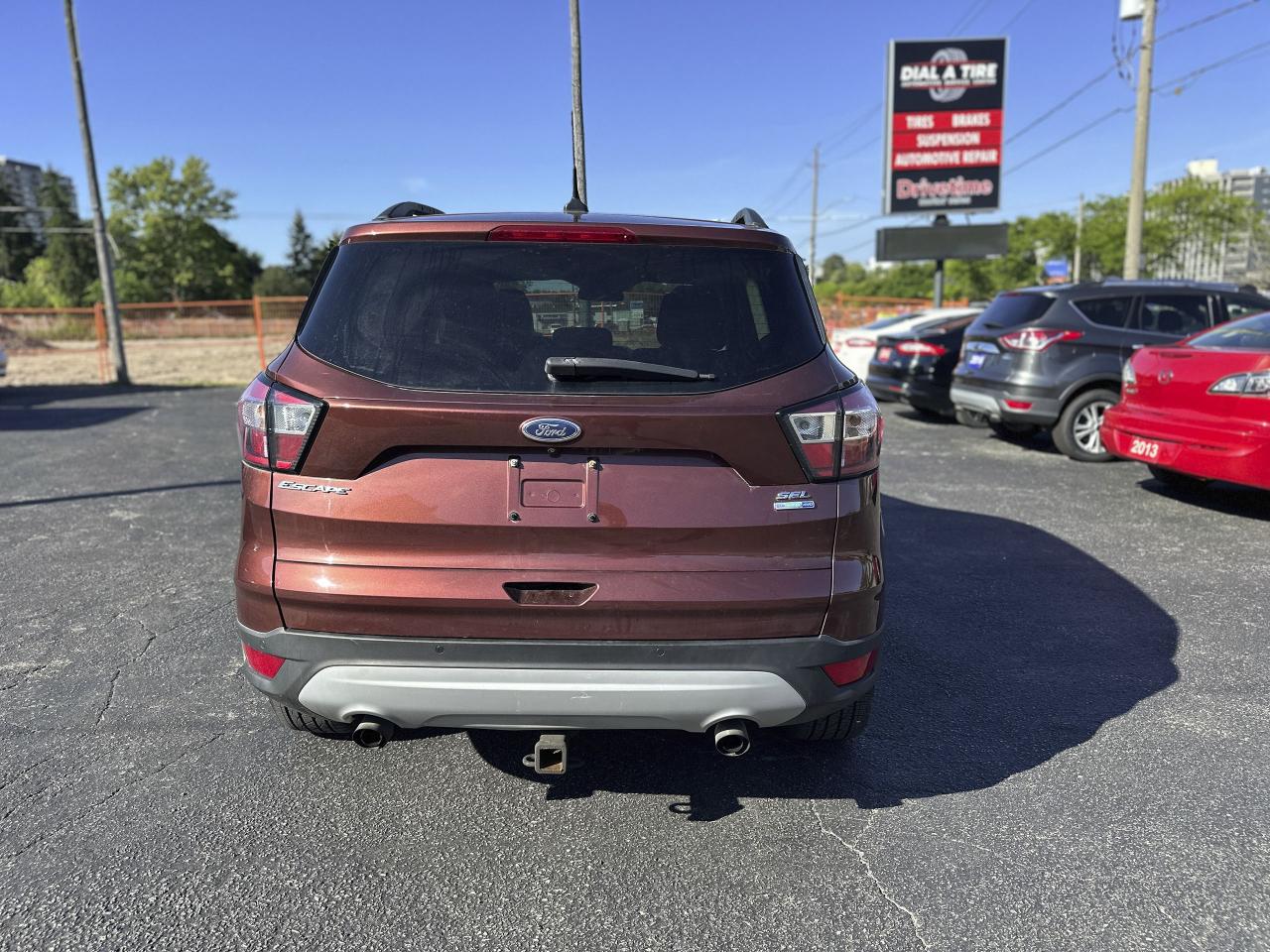 2018 Ford Escape SEL - Photo #4