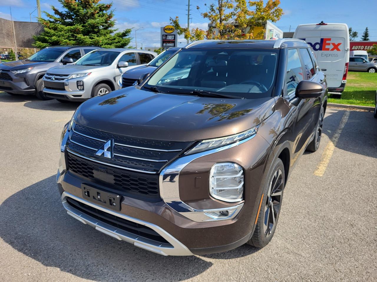 Used 2022 Mitsubishi Outlander LE-P S-AWC for sale in Barrie, ON