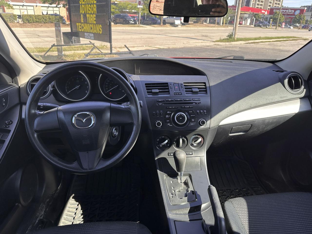 2013 Mazda MAZDA3 GX Photo4