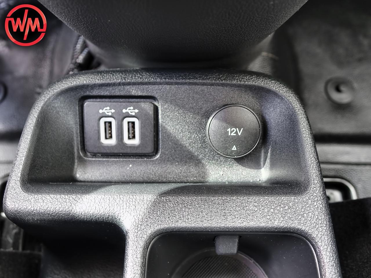 2020 Ford Transit Connect XL*REVCAM*DUAL SLIDING DOORS*SHELVING*PWR GROUP*BT Photo