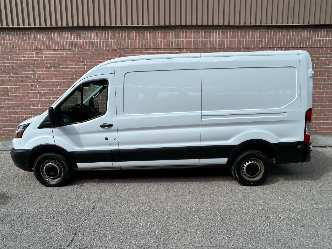 2019 Ford Transit 250 High Roof, 148 W/B - Photo #2