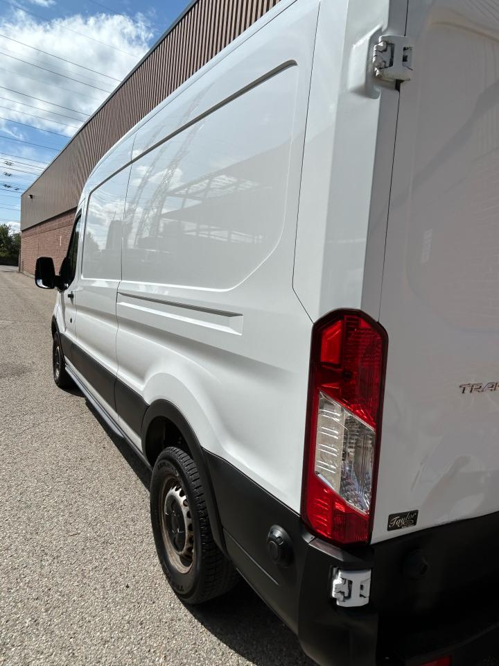 2019 Ford Transit 250 High Roof, 148 W/B - Photo #9